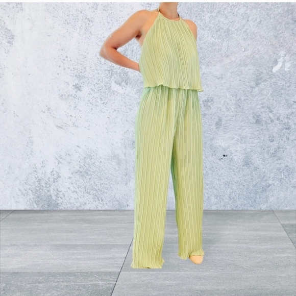 Lulus Women's Lime Green Plisse Sleeveless Wide-Leg Jumpsuit Size L - Picture 10 of 16
